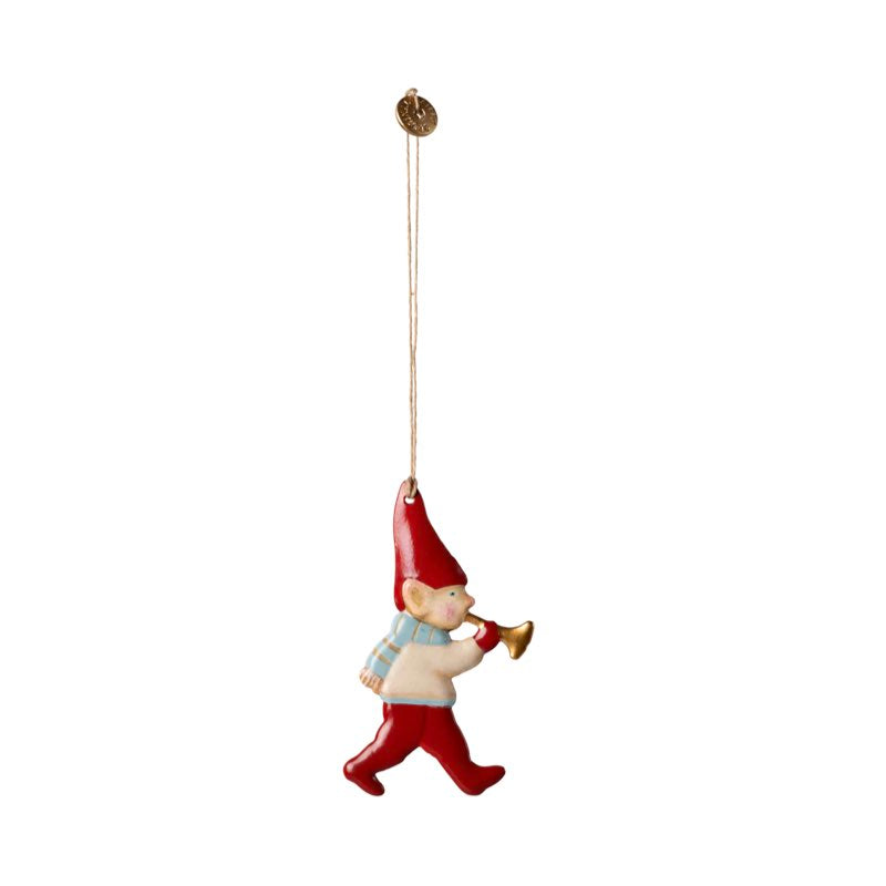 Pixy metal ornament with trumpet