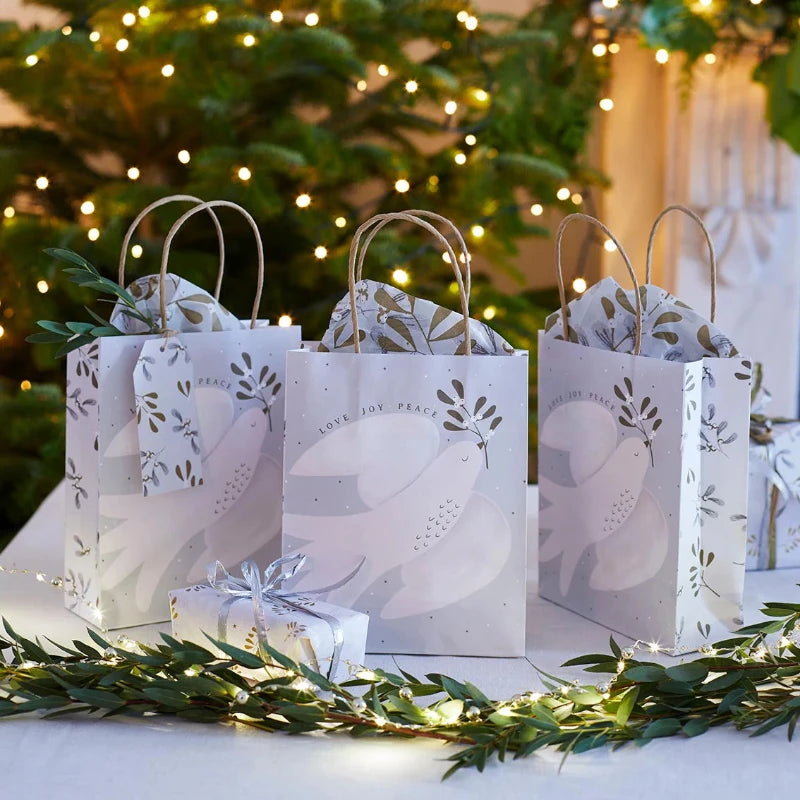 Mistletoe Paper Bags / 6 pcs.