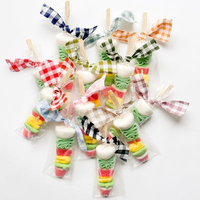 Candy skewer with Vichy fabric bow