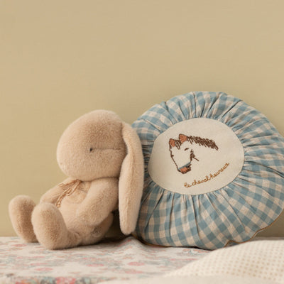 Conejito de peluche color crema pequeño