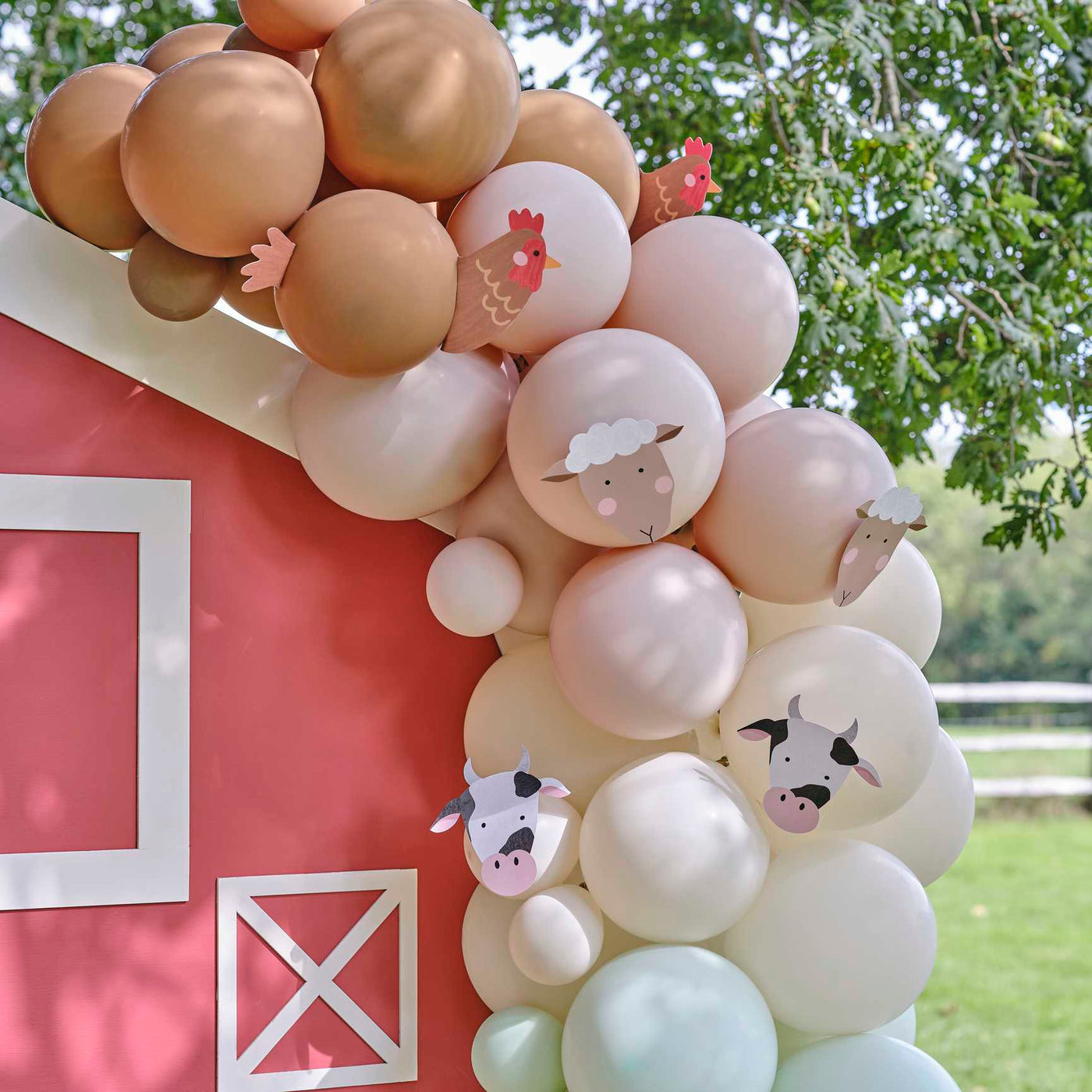 Baby Farm balloon garland DIY kit