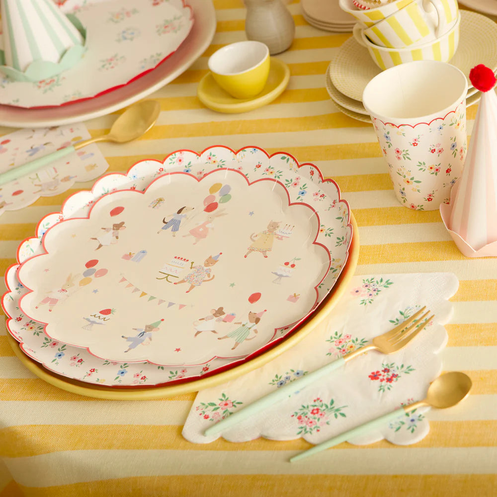 Platos festonados Animal Friends / 8 uds.
