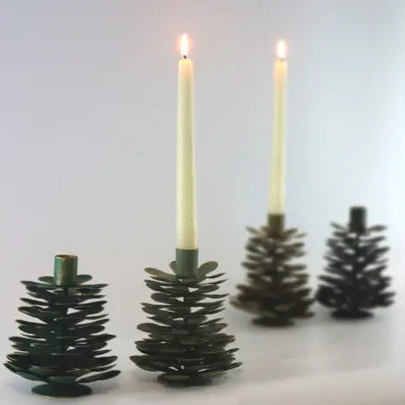 Candelabro para vela estrecha piña metal