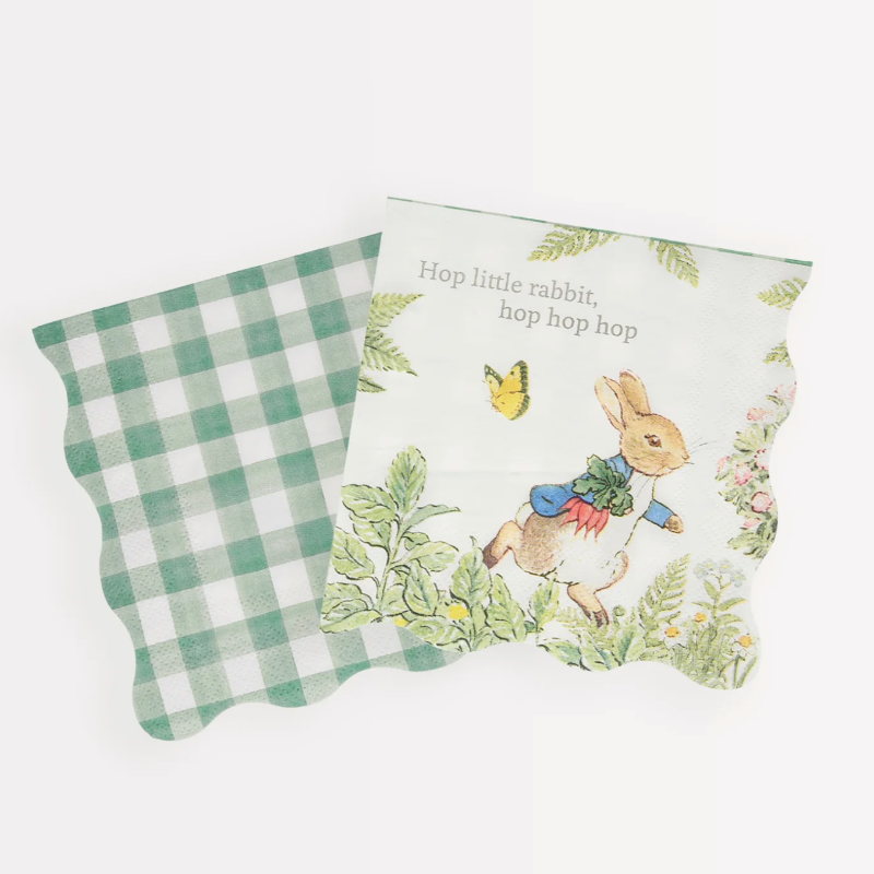 Peter Rabbit in the garden small napkin / 16 pcs.