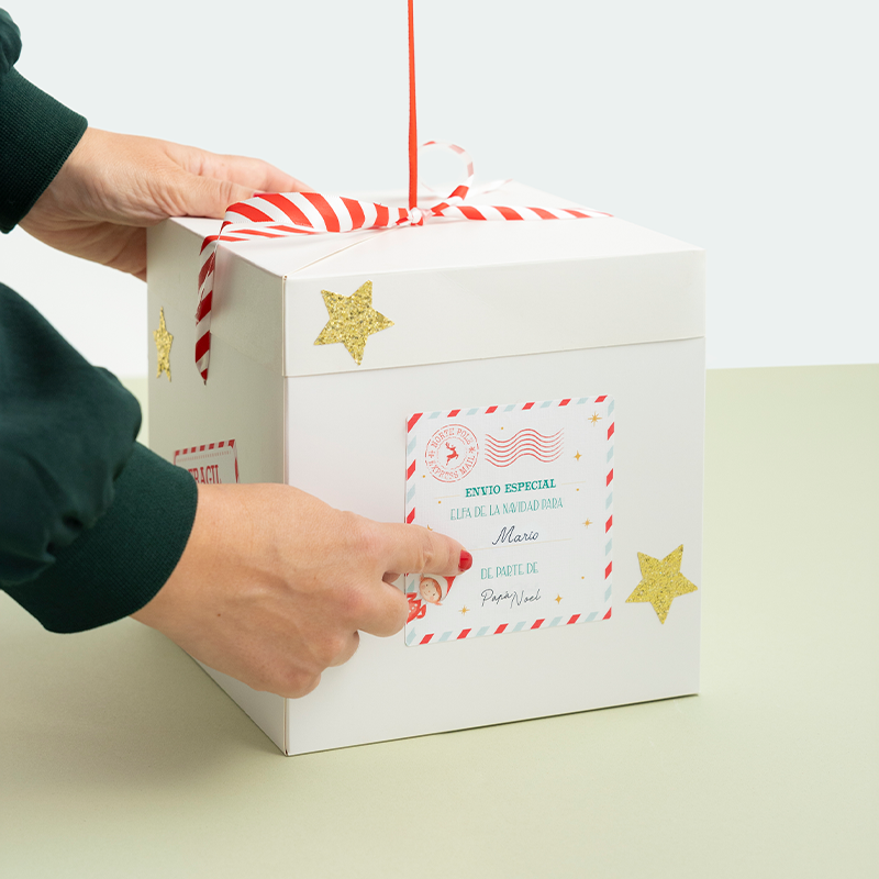 WOW BOX Personalized Christmas Elf * Limited Edition *