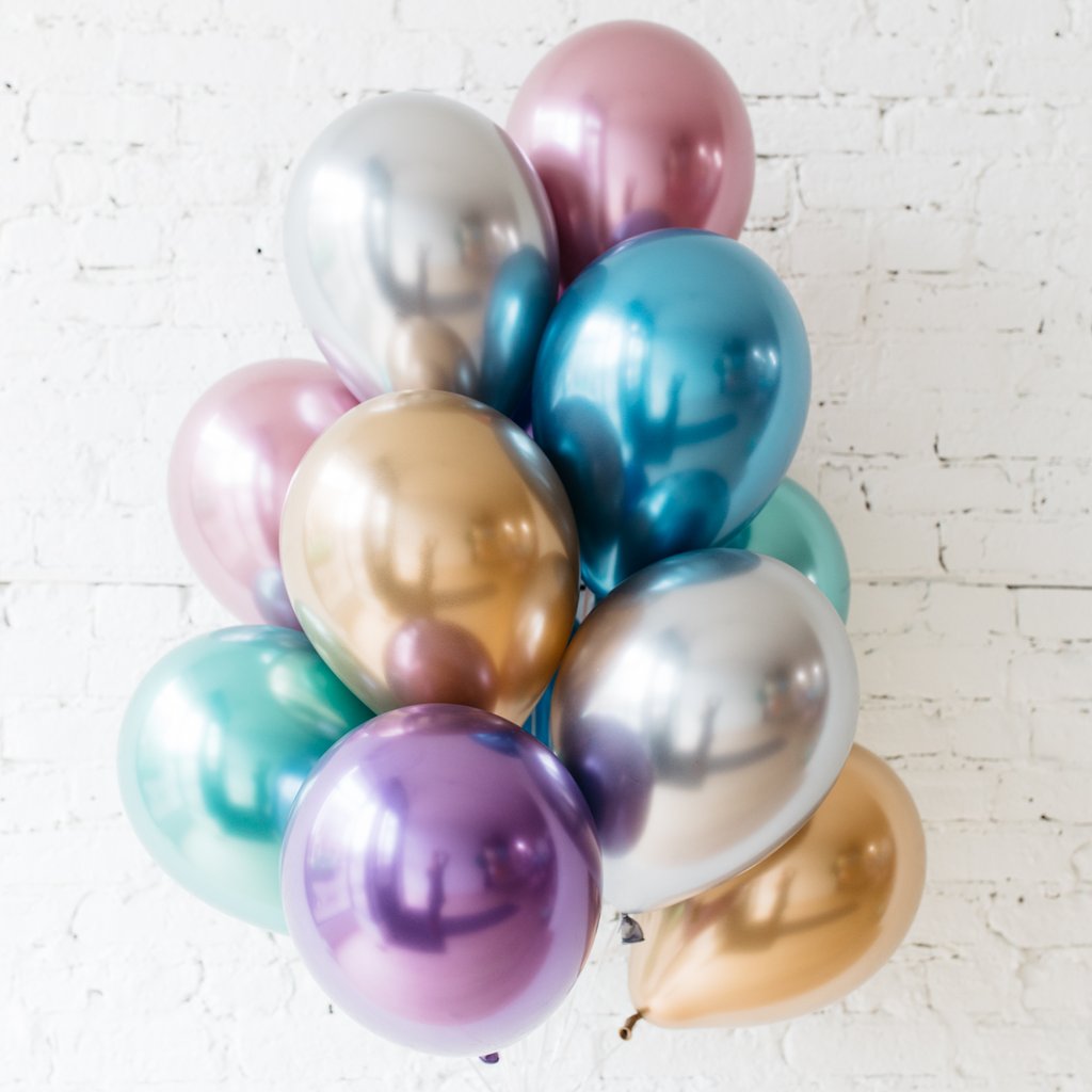 Bouquet of Chrome balloons inflated with helium