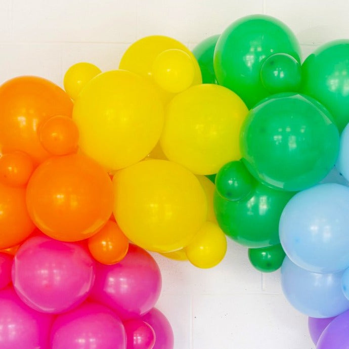MULTICOLOR balloon garland assembled<br> (only Barcelona and Madrid)