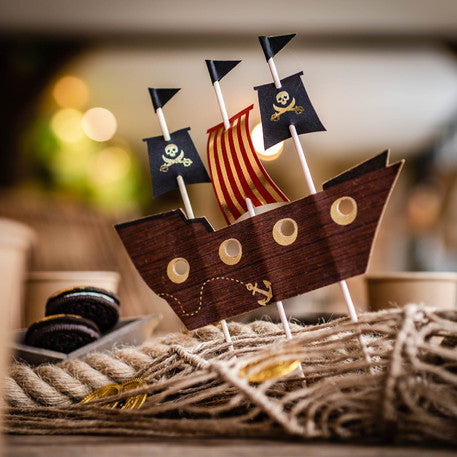 Topper Barco Pirata detalles dorados