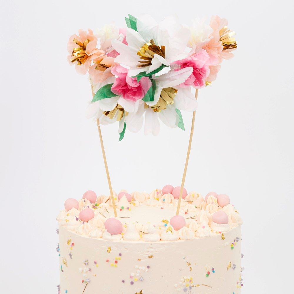 Cake topper bouquet flowers